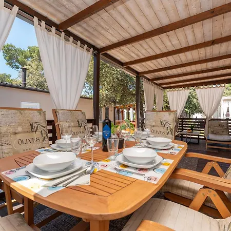 Mobile Sweet Summer Kamp Biograd Na Moru